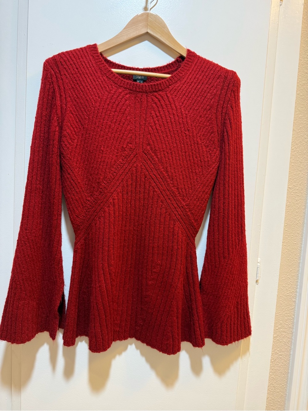 G.I.L.I. Red Cable Knit Sweater